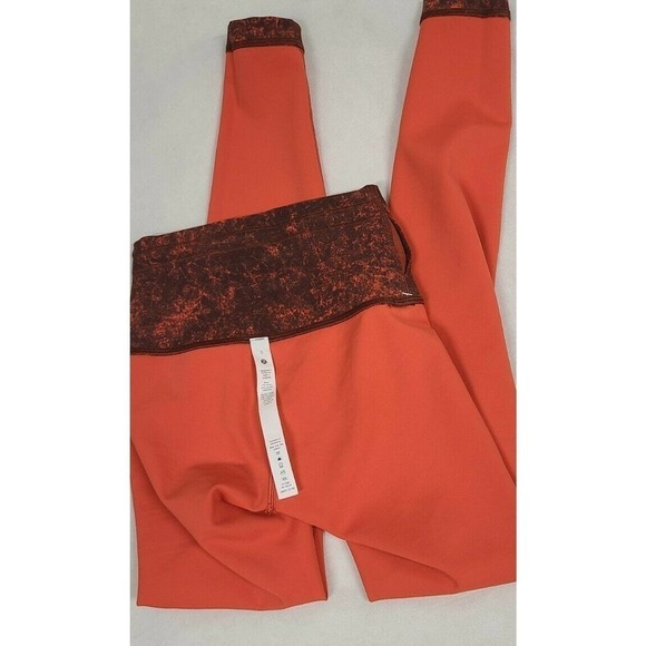 NWT Lululemon Wunder Train High Rise Tight 28" In Denim Wash Print Size 0 - Picture 12 of 12